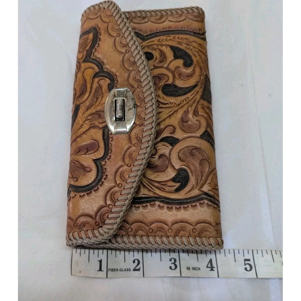 Brown Vintage Trifold Leather Wallet Billfold Tooled Whipstitch Metal‎ Clasp